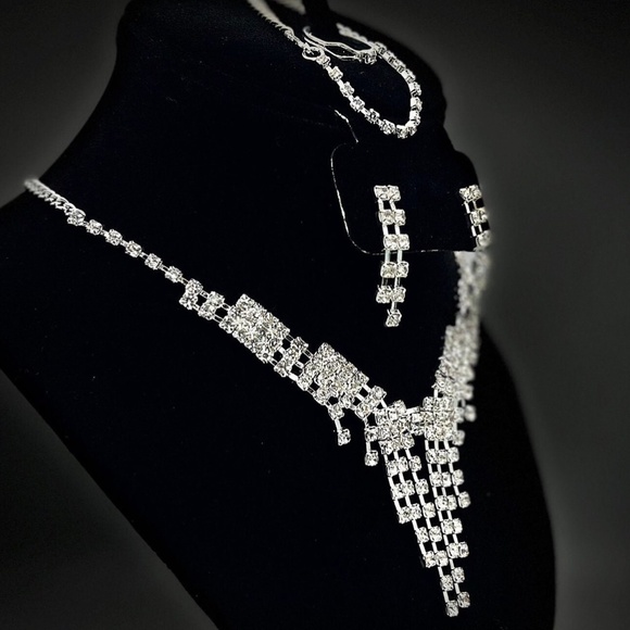 Costume Jewelry for Pageants, Bridal Party, or Everyday wear - Picture 2 of 2